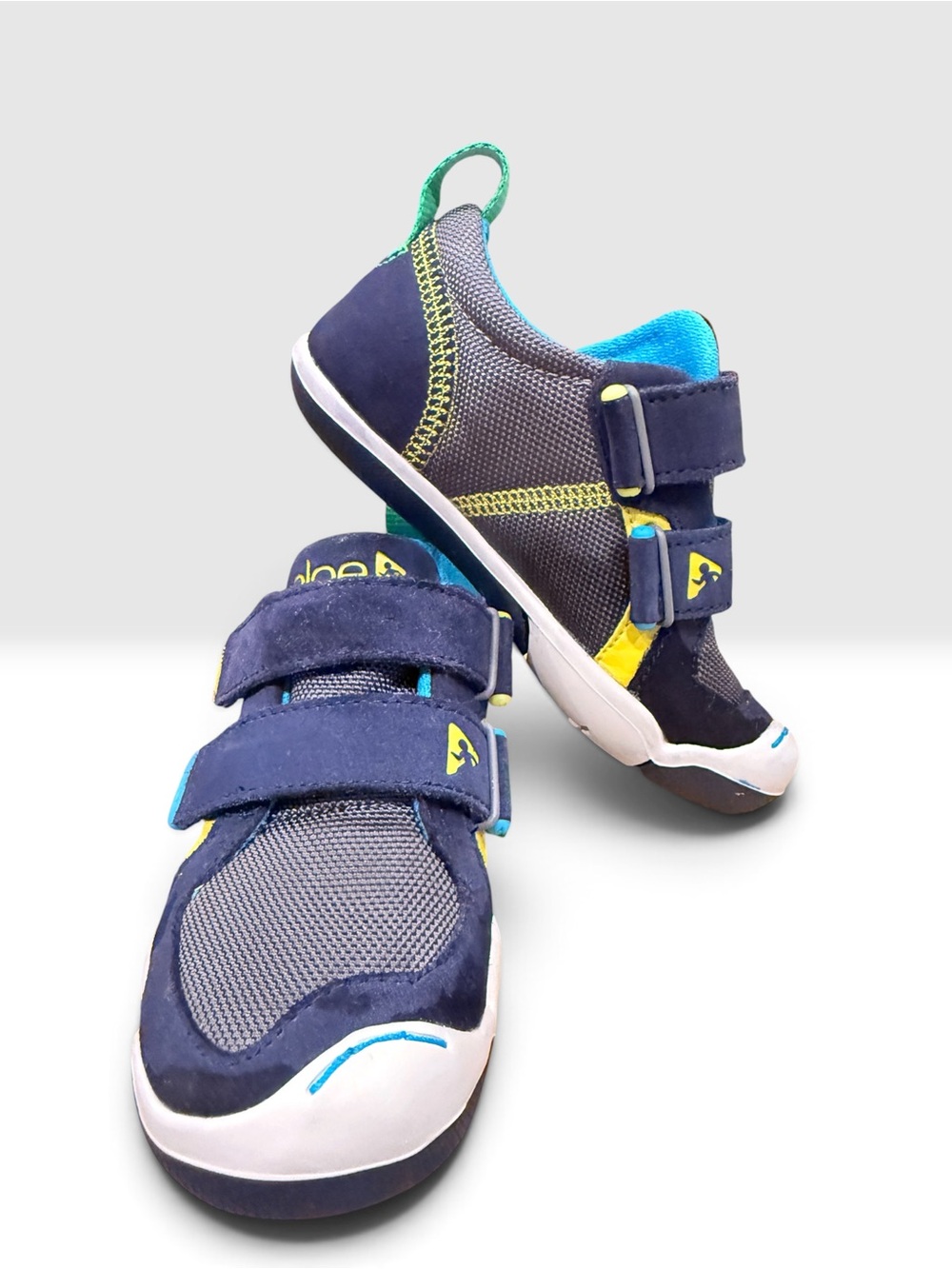 Plae TY sneaker